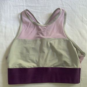 High neck sports bar